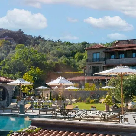 Nadas Kazdağları Otel *